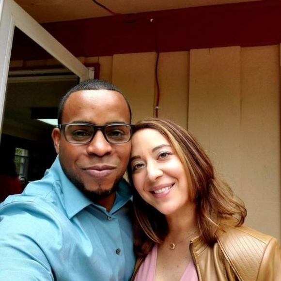 Meet your Posher, Aurora - Picture 1 of 1